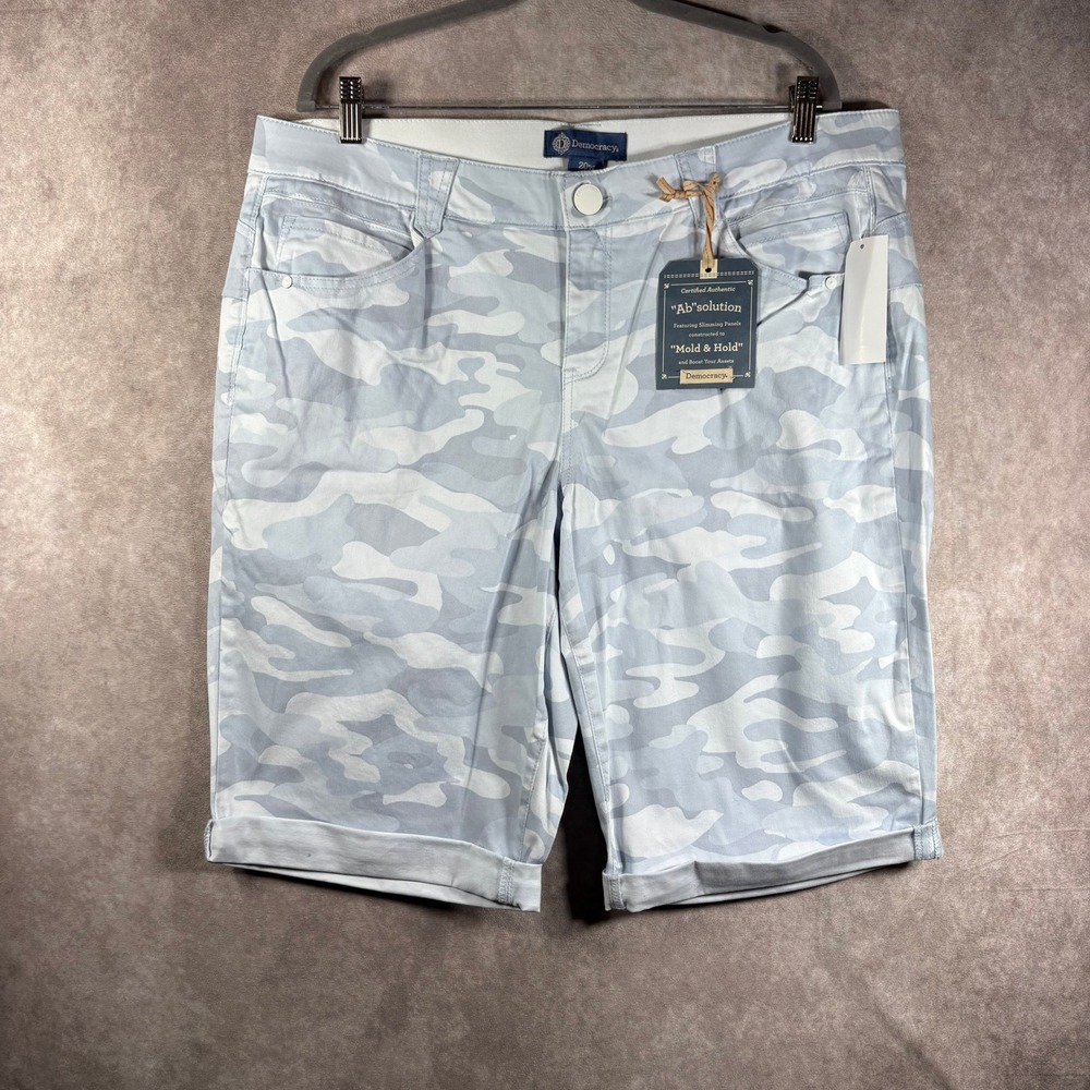 Democracy Shorts Womens Size 20W Blue Ab Solution Bermuda Camo Stretch NEW